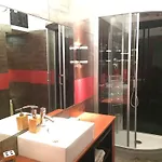 Oktohome * Βουδαπέστη